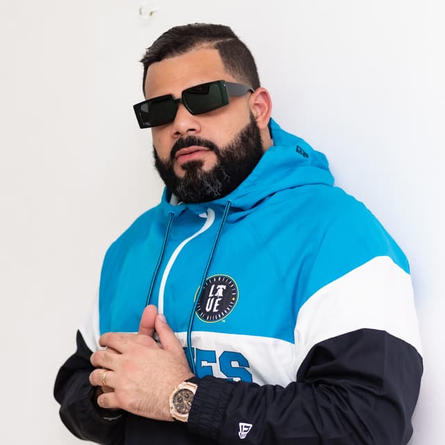 DJ Luois Crisostomo