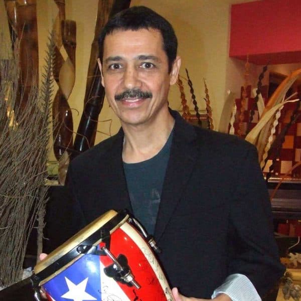 Eddie Santiago