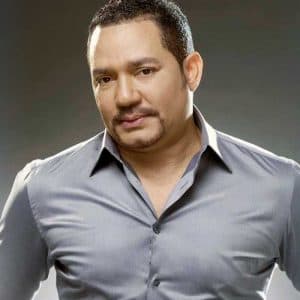 Frank Reyes - Track 1 - En Vivo Desde Fort Myers, FL 06-24-17