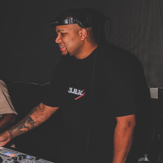 DJ Julio X