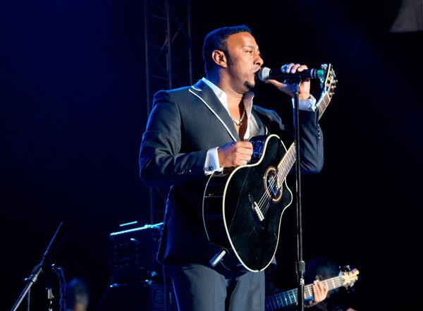Anthony Santos