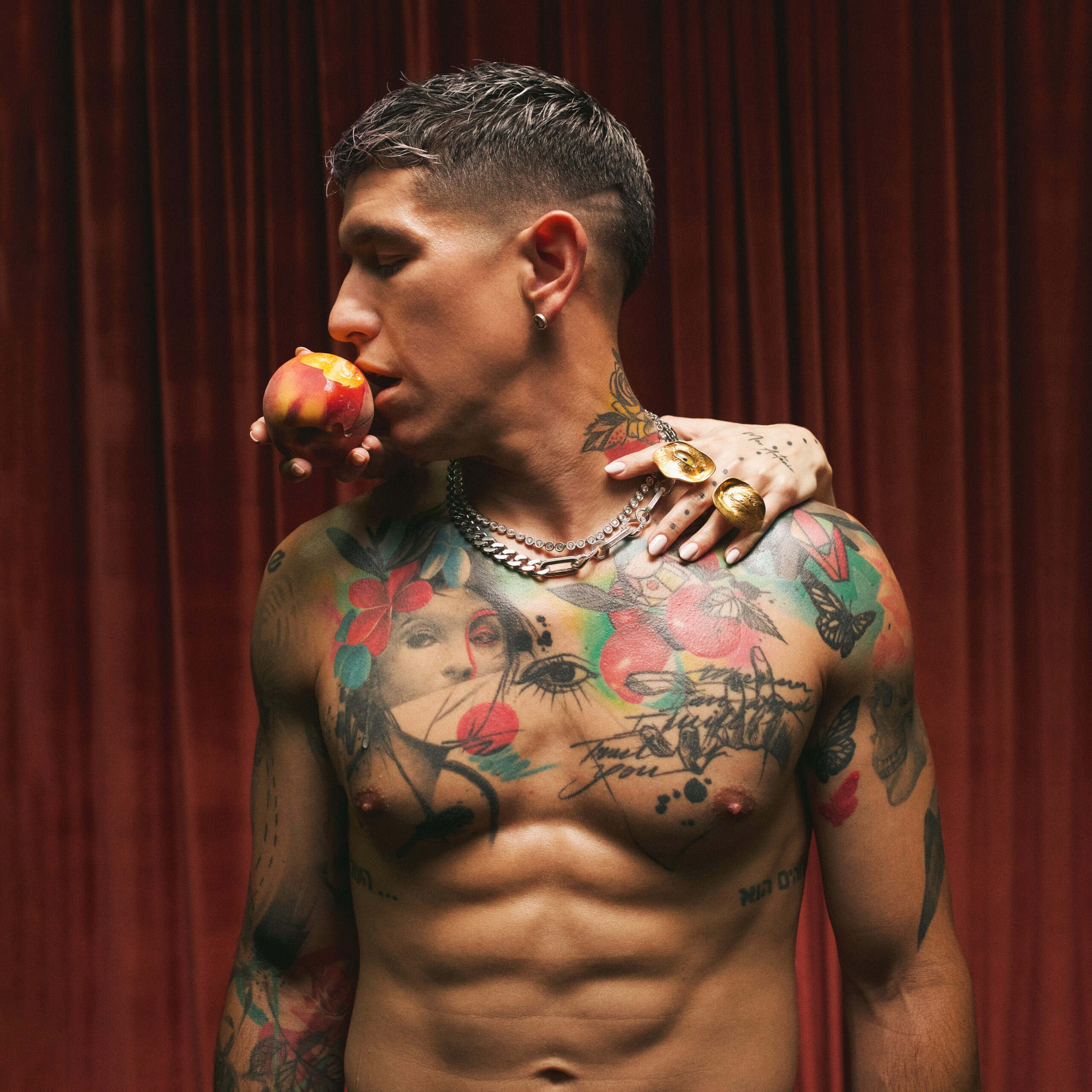 Lenny Tavarez - Pussy