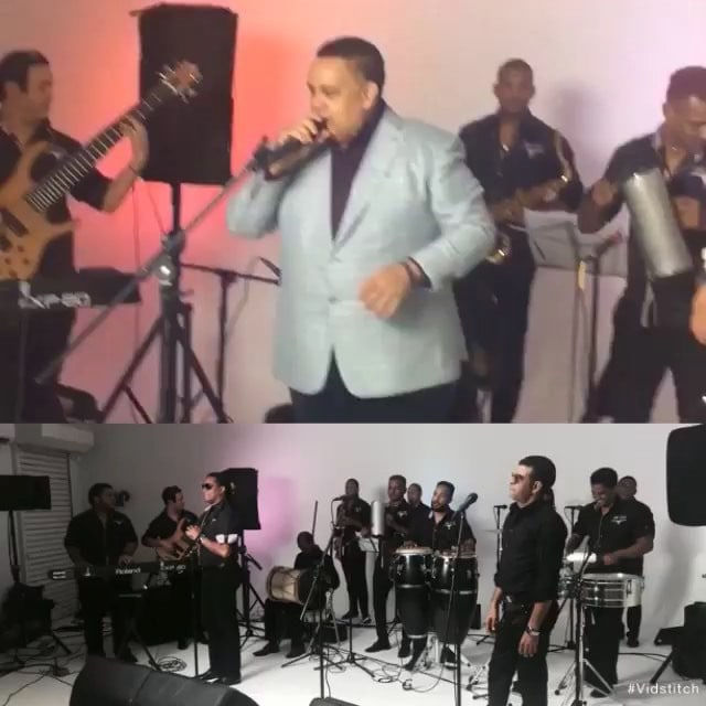 A clip from the night: Peña Suazo singing with the band